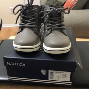 new in box my son does not fit